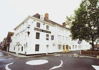 Globe Hotel (Lloyds No.1)